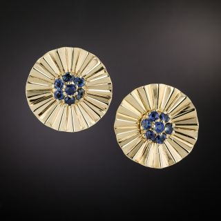 Retro Sapphire Ruffle Clip Earrings - 2