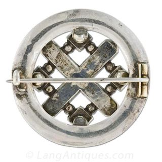 Scottish Agate Circle Pin