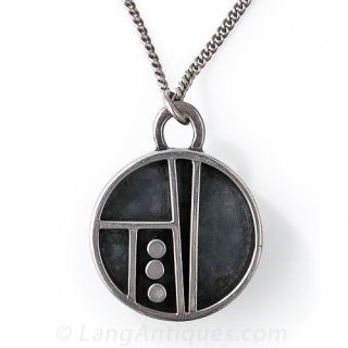 Silver Amethyst 'Vivo' Pendant and Chain