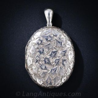 Silver Ivy Leaf Locket