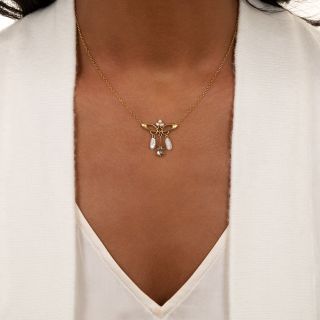 Small Art Nouveau Aquamarine and Freshwater Pearl Necklace