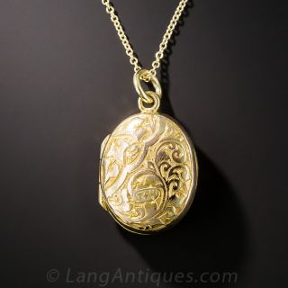Small Victorian Oval Locket