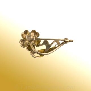 Sweet Nouveau Flower Pin