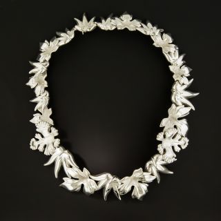 Tiffany & Co. Angela Cummings Sterling Silver Leaf Necklace - 3
