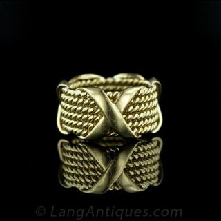 Tiffany---Co---Schlumberger-Band-Ring-Main-View