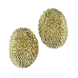 Van Cleef   Arpels Gold Earclips Main View
