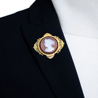 Victorian 18K Carnelian Agate Cameo Brooch