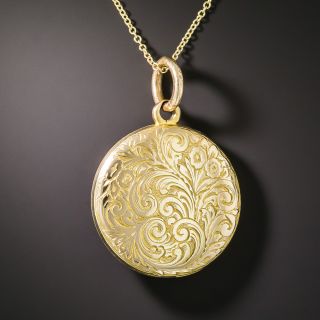 Victorian Engraved Circle Locket - 3