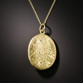 Victorian Engraved Oval Locket - 2