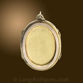 Victorian Fleur de Lys Oval Locket