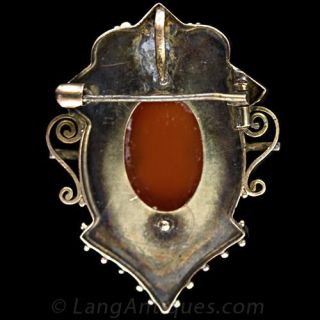 Victorian Hard Stone Cameo Brooch