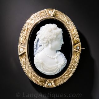 Victorian Hardstone Cameo Brooch.