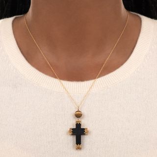Victorian Jet Cross