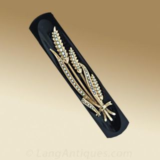 Victorian-Onyx-Brooch-Main-View