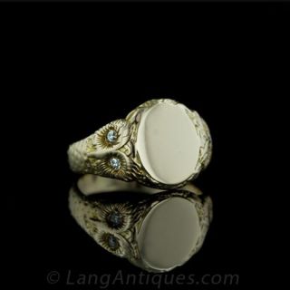 Victorian-Owl-Motif-Signet-Ring-Main-View