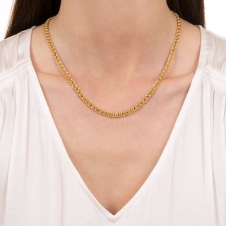 Victorian Quadra Circle Flat Curb Chain