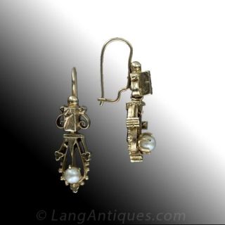 Victorian Retrospective Pearl Drop Earrings