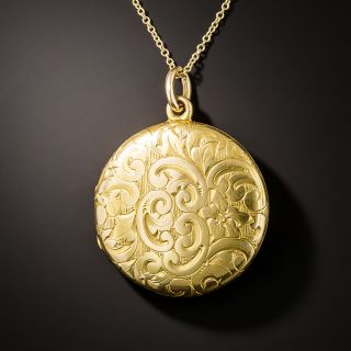 Victorian Round Engraved Double Locket - 3