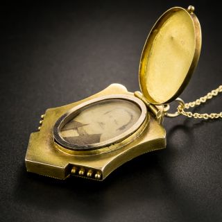 Victorian Tri-Tone Gold Floral Motif Locket