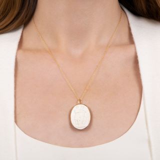 Victorian White Lava Cameo Pendant/Brooch