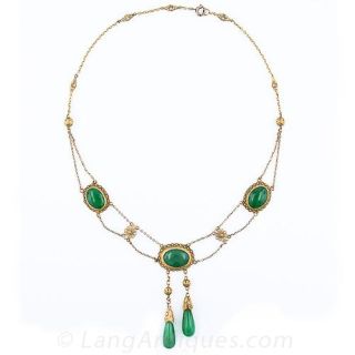 Vintage Chinese Jadeite Negligee Necklace