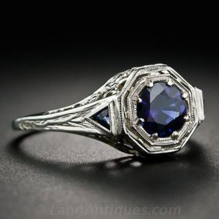 Vintage Deco Sapphire Filigree Ring