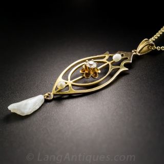 Vintage Freshwater Pearl and Diamond Drop