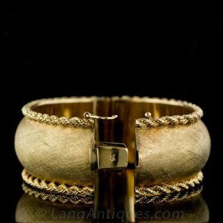 Vintage Gold Bangle Bracelet
