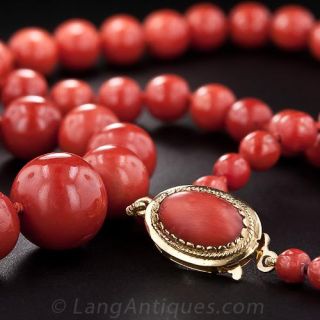 Vintage Graduated Coral Beaded Necklace