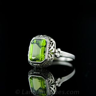 Vintage Peridot Filigree Ring
