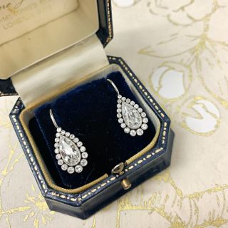 Vintage Style Pear-Shaped Diamond Drop Earrings