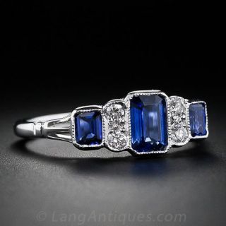 Vintage Style Sapphire and Diamond Ring