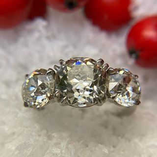 Vintage Three-Stone 4.59 Carat Total Weight Diamond Engagement Ring - GIA