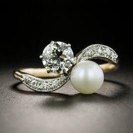 Pearl and Diamond Toi et Moi Ring, Melena