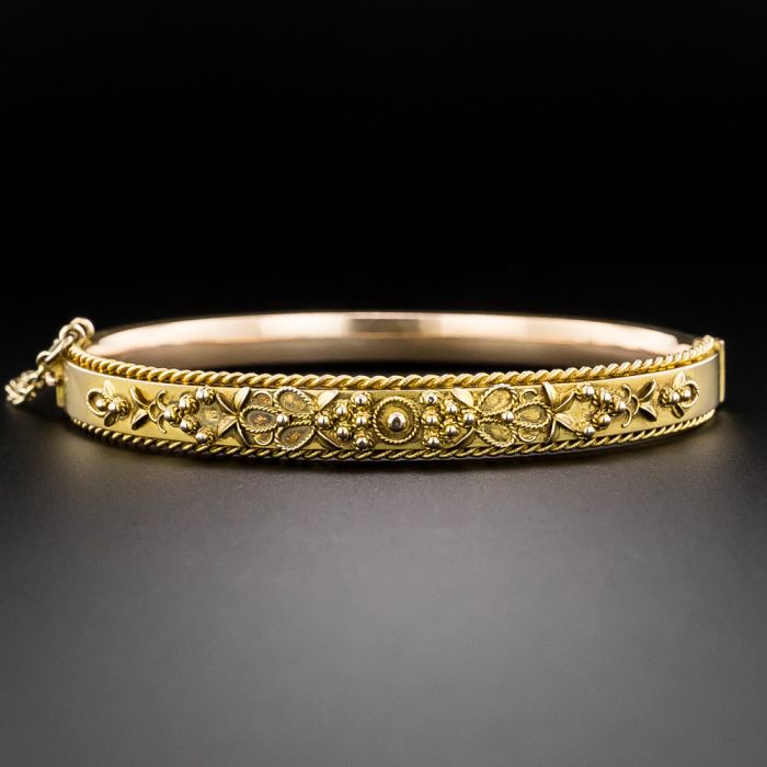 English Victorian Etruscan Revival Bangle, c.1902