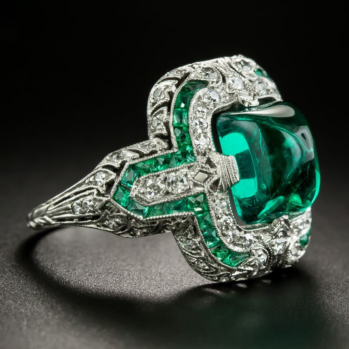 Extraordinary Art Deco Sugarloaf Colombian Emerald and Diamond Ring
