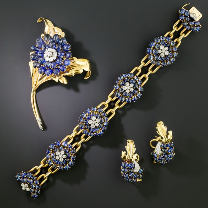 French, Chaumet Sapphire Bracelet, Brooch and Earring Suite