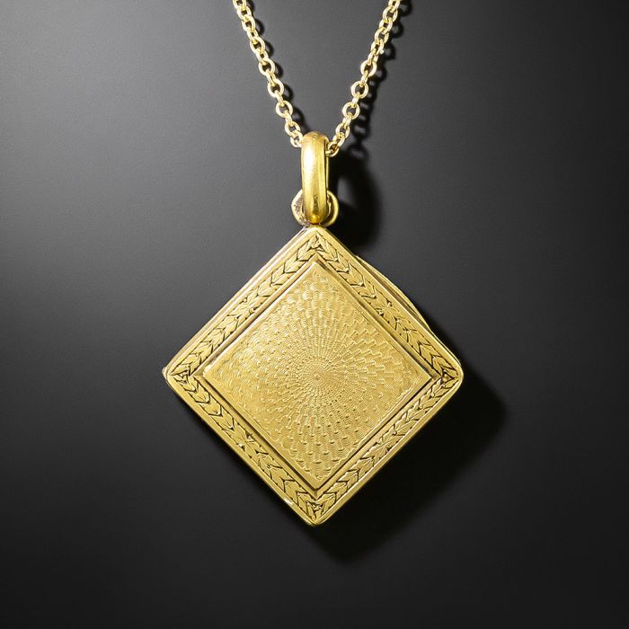 And Chain Square Locket Gold Vctoran 14K Gold Square Locket