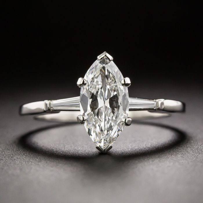 Bague Or 18 Carats Style Marquise Avec Diamants - 1,00 Carat Total, Poids 7,96g, Taille 64