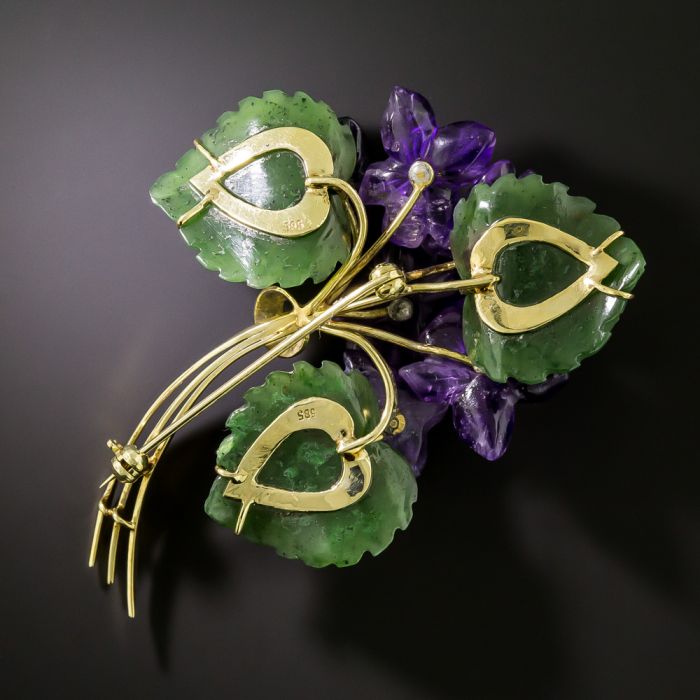 アクセサリー newsweetpot Mid-Century Carved Amethyst and Nephrite Floral Brooch