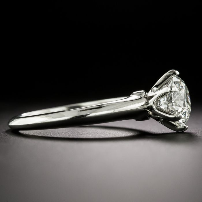 Tiffany & Co. 1.54 Carat Diamond Solitaire Engagement Ring - H VVS2
