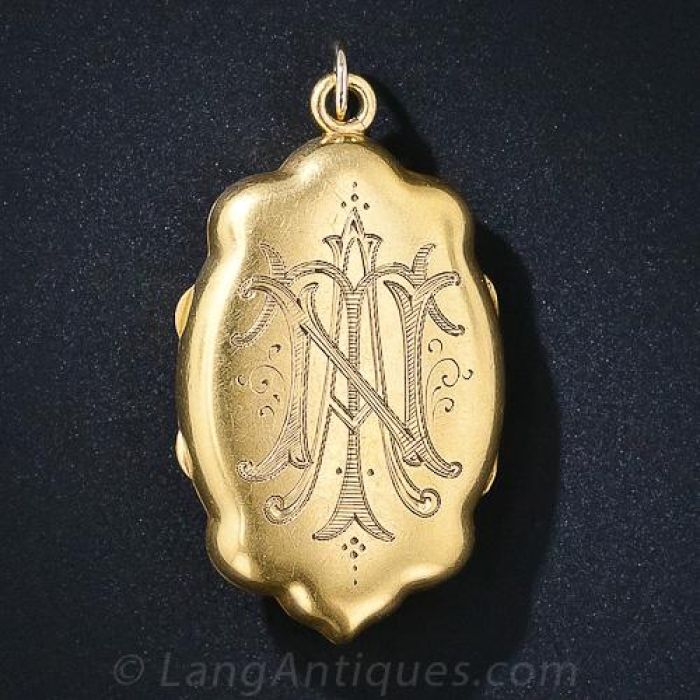 Victorian 18k Locket with Bird of Paradise Engraving