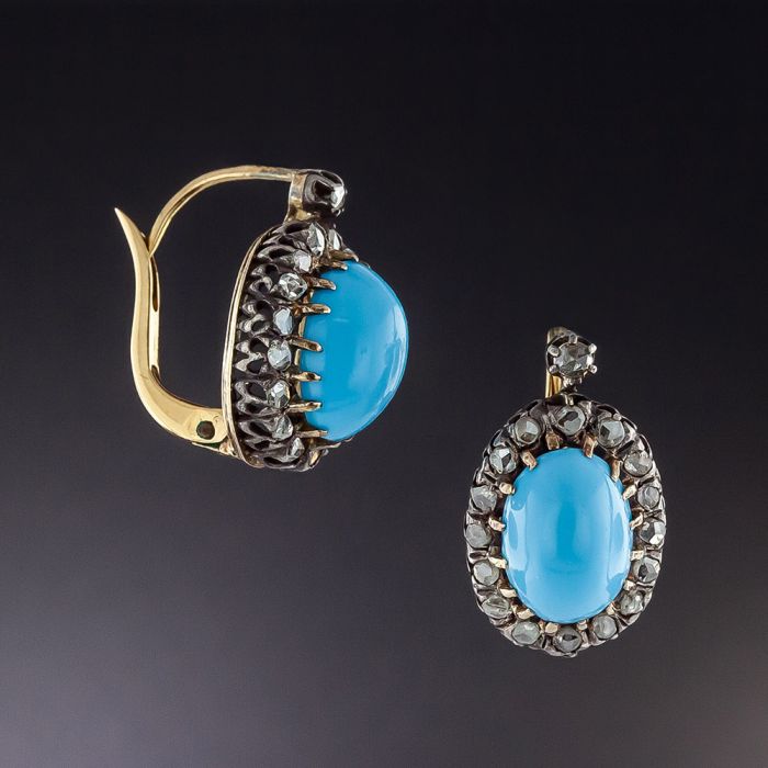 Glass diamond earrings top