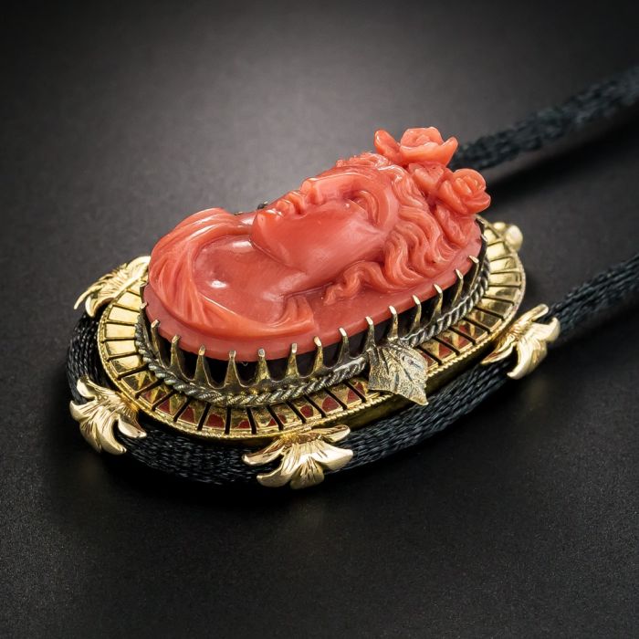 Ivory cameo necklace 2025