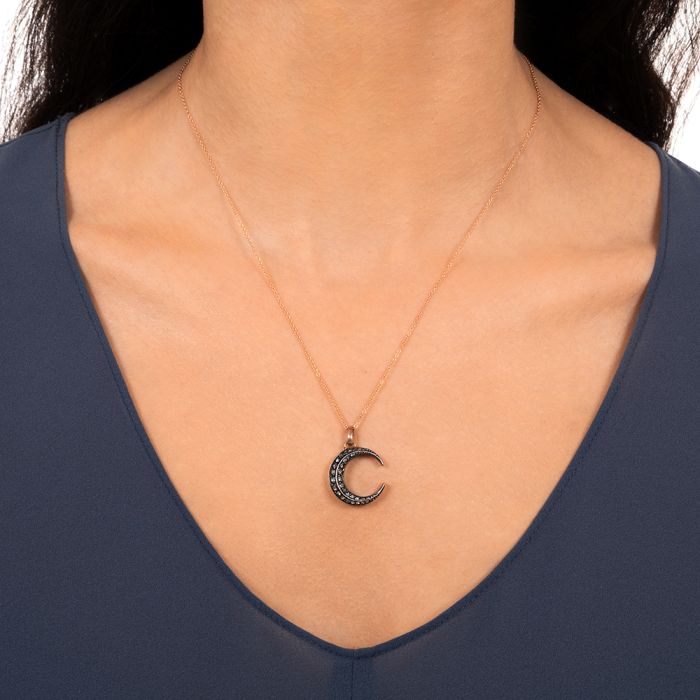 Victorian crescent moon necklace outlet