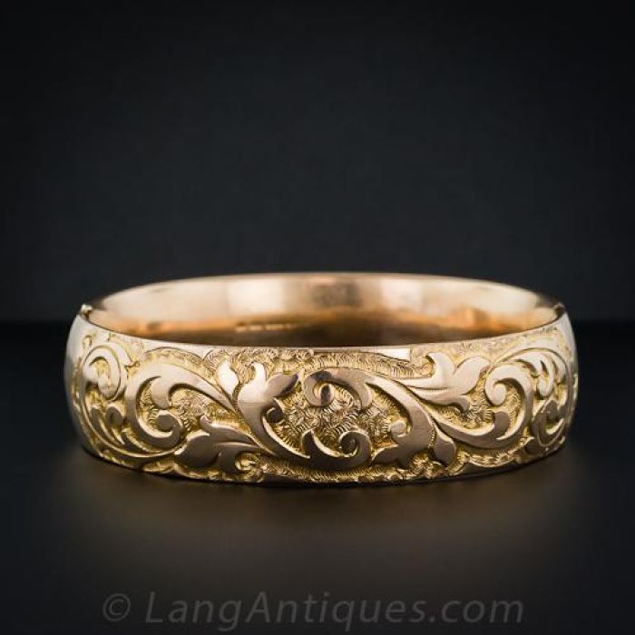Victorian gold bangle top