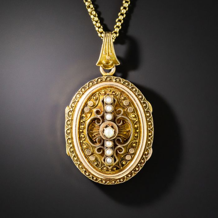 victorian-seed-pearl-locket-