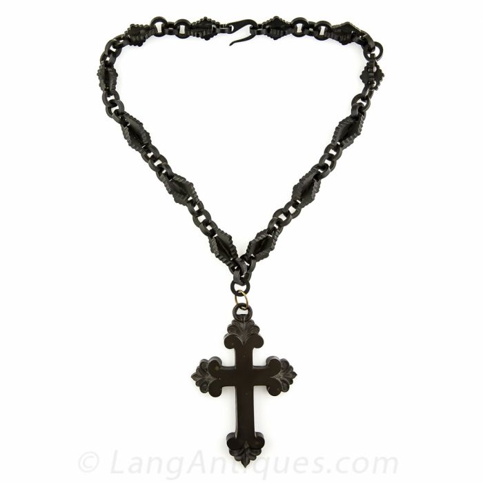 victorian-vulcanite-chain-and-  display picture 1