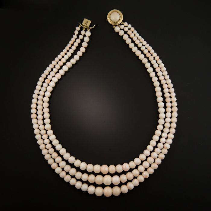 vintage-angel-skin-coral-