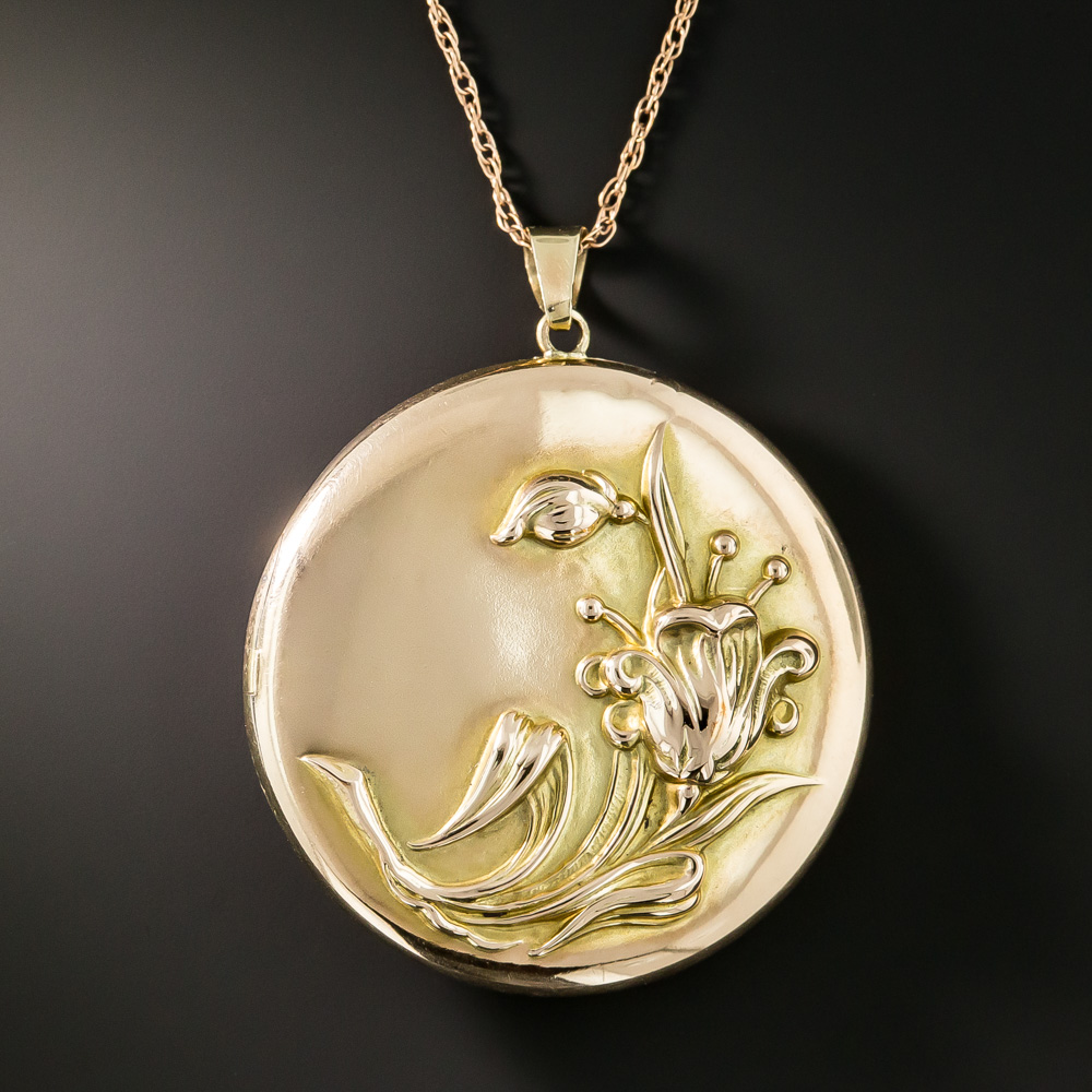 English Art Nouveau Locket Pendant